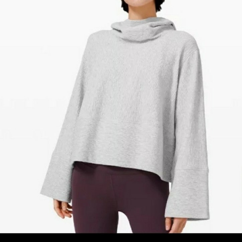 Lululemon Athletica Retreat Yourself Hoodie